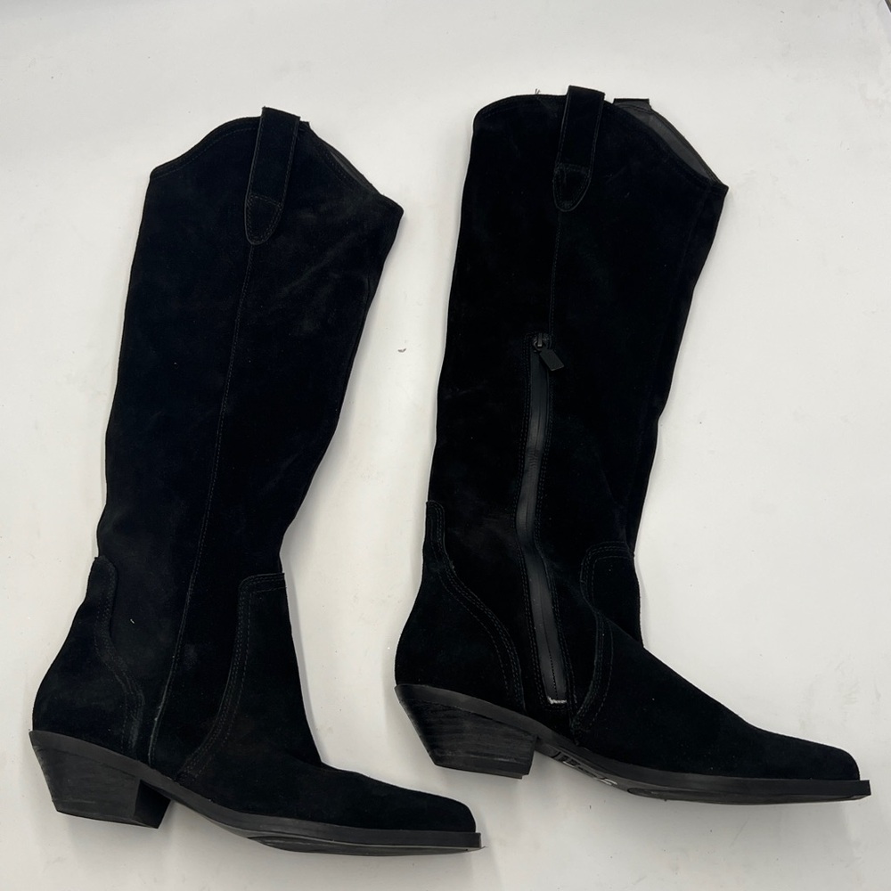 Blondo Black Heeled Boots with Suede Finish Waterproof